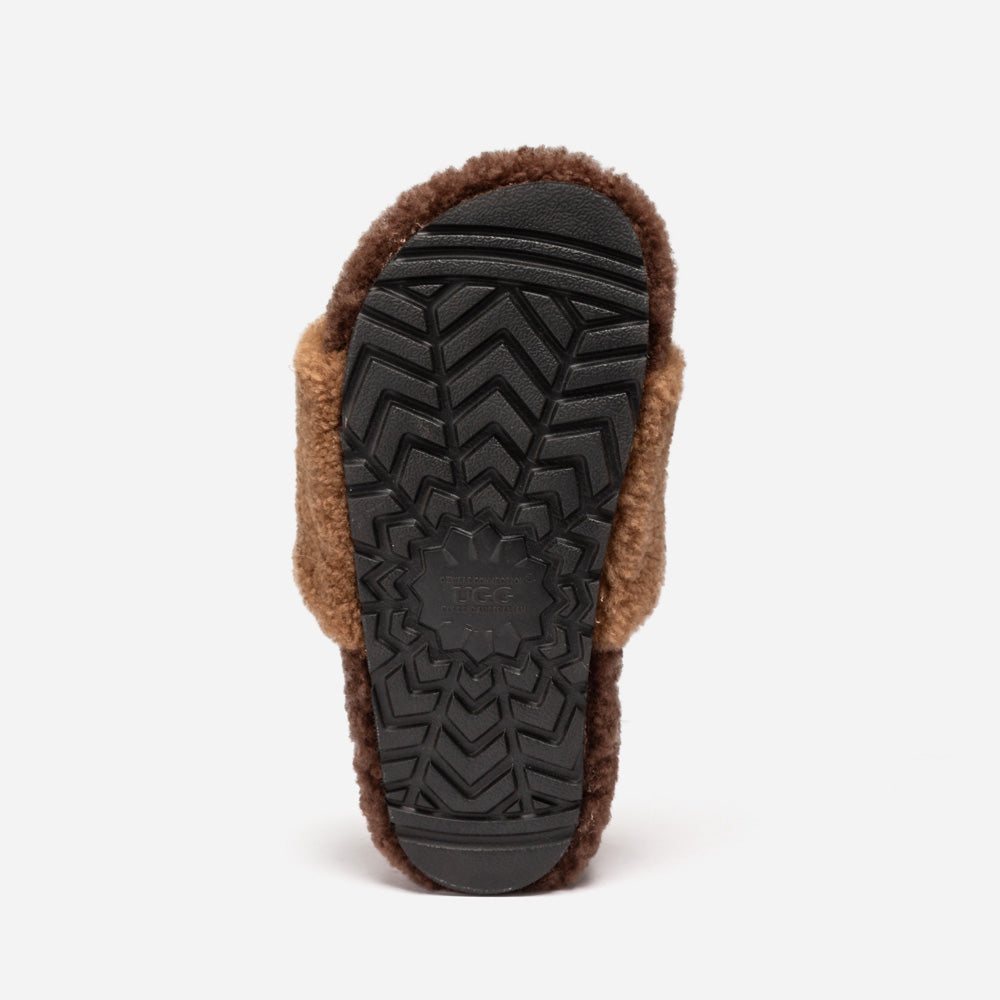 Ugg Acacia Shearling Logo Slipper