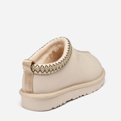 Ugg Sydney Oiled Leather Slipper (Water Resistant)